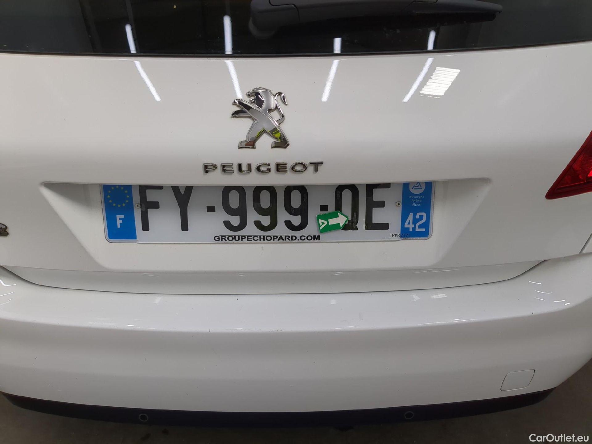  Peugeot  308  Allure Pack 1.2 PureTech 130CV BVA8 E6d #1