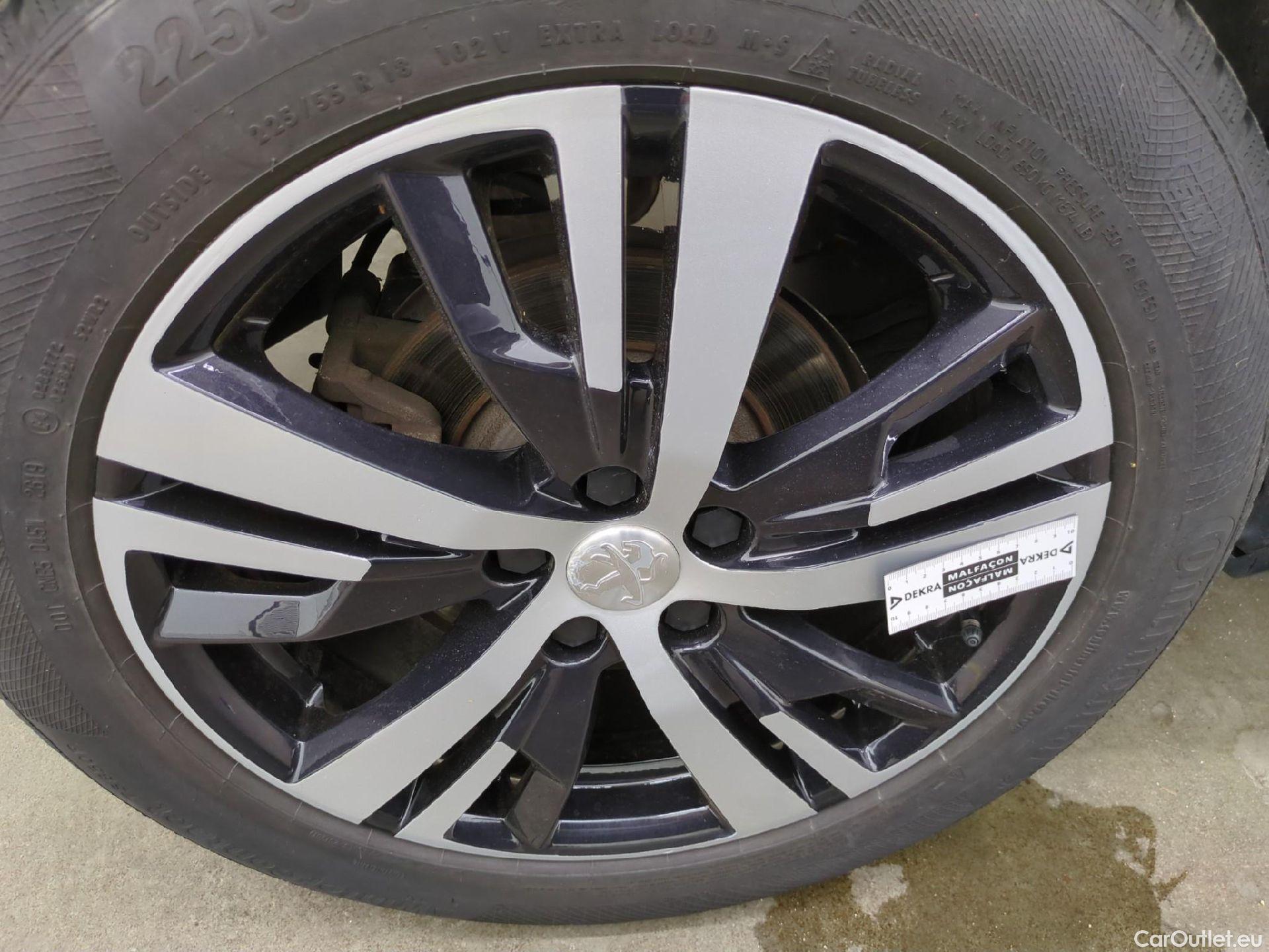  Peugeot  3008 PEUGEOT  5p SUV Puretech 180 S&S EAT8 GT LINE #19
