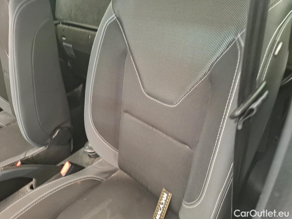  Renault  Clio  IV Air MediaNav 1.5 dCi 75CV BVM5 E6 #31