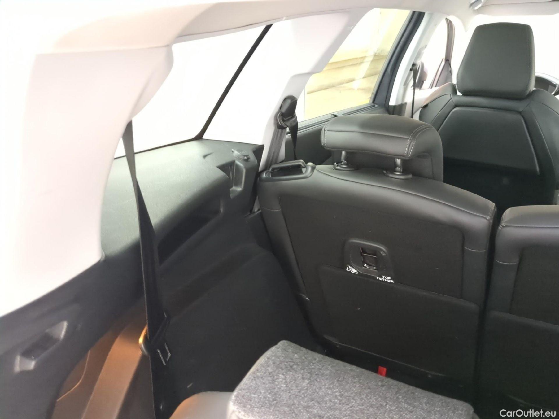  Peugeot  5008  Allure Business 1.5 HDi 130CV BVA8 E6dT #6