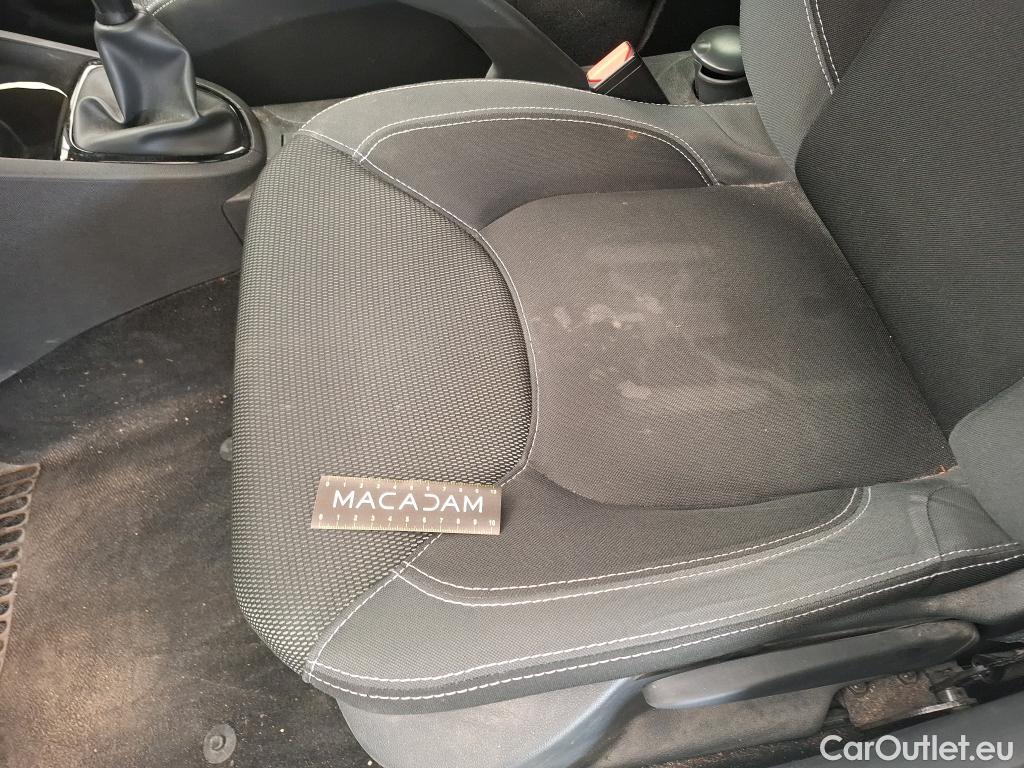  Renault  Clio  IV Air MediaNav 1.5 dCi 75CV BVM5 E6 #30