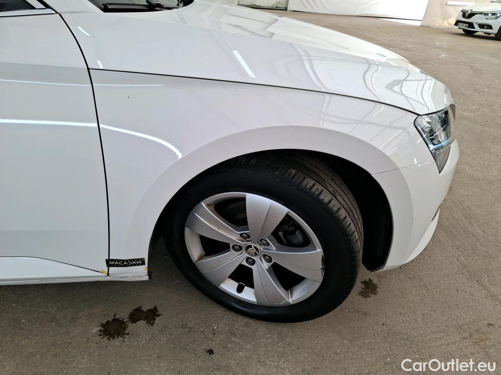  Skoda  Superb  Break Business 2.0 TDI 150CV BVA7 E6dT #1