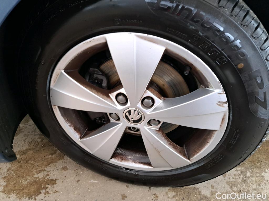  Skoda  Octavia  Combi Business 1.0 TSI 110CV BVA7 E6d #36