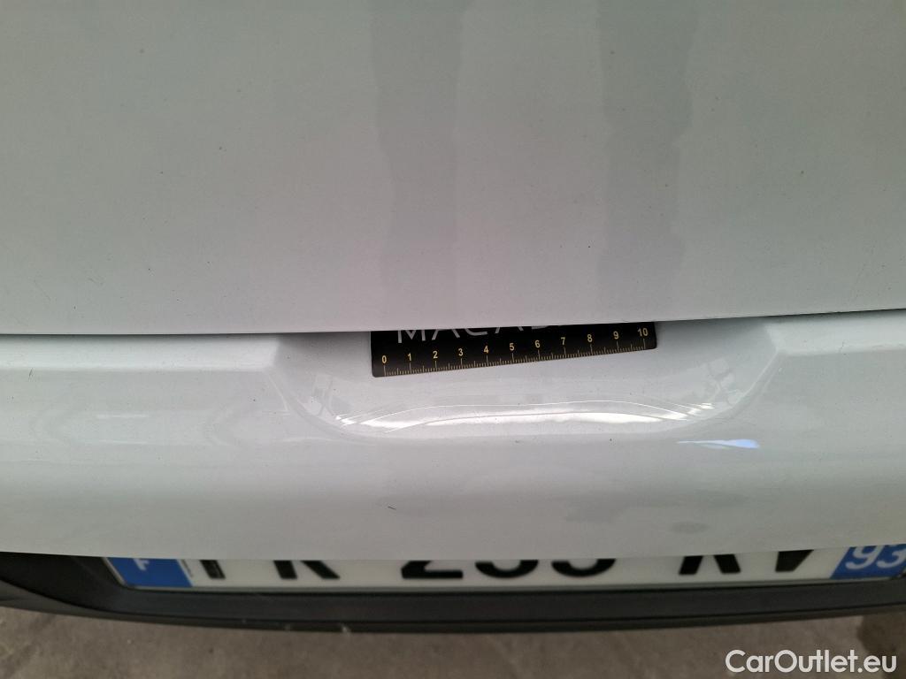  Renault  Clio RENAULT  / 2016 / 5P / Berline &Business TCe 90 #3