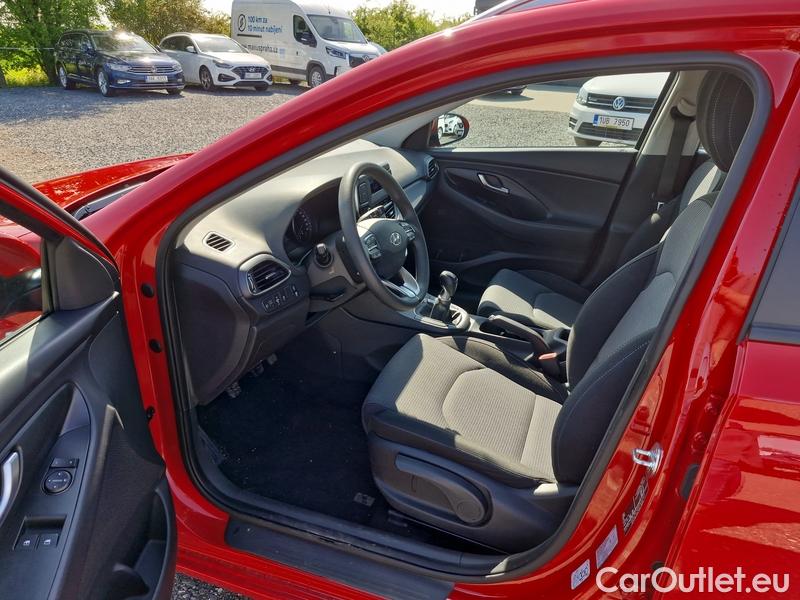  Hyundai  i30   cw (PD)(2017->)  1.5i Start Plus kombi 5d #6