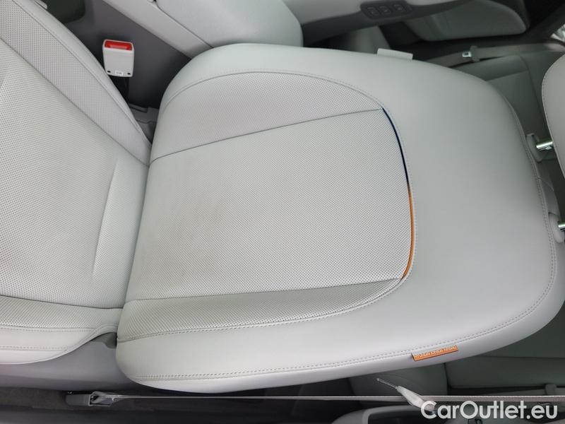  Hyundai   Ioniq Ioniq 6 (2022) Ion6 POW 77 239 Styl Prem 4x4 #4