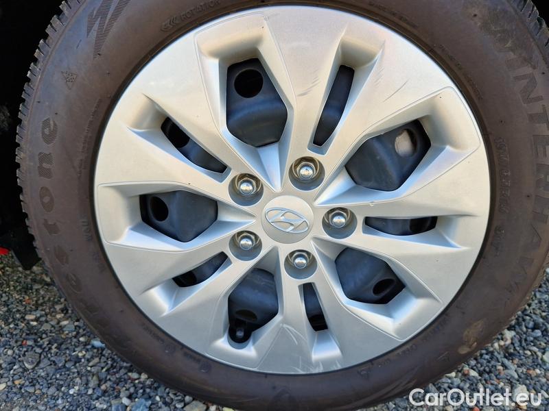  Hyundai  i30   cw (PD)(2017->)  1.5i Start Plus kombi 5d #10