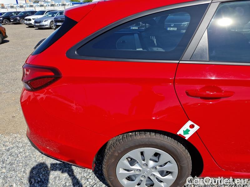  Hyundai  i30   cw (PD)(2017->)  1.5i Start Plus kombi 5d #14