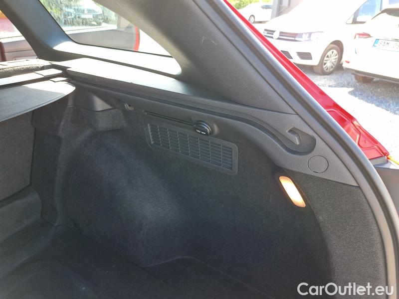  Hyundai  i30   cw (PD)(2017->)  1.5i Start Plus kombi 5d #26