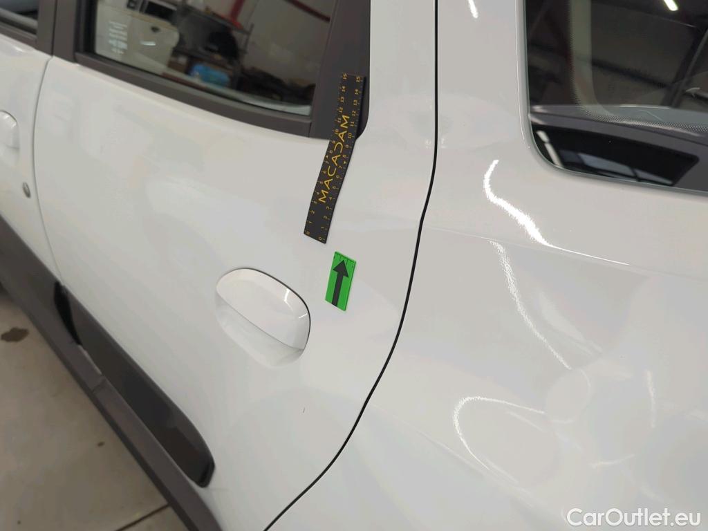  Dacia  Duster 1.5 Blue dCi 115CP Comfort 4WD #19
