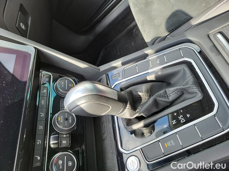  Volkswagen  Passat  Variant (CB5) (2019) Pas.Var.2.0TDI 110 Elegance AT #12