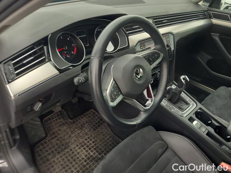  Volkswagen  Passat  Variant (CB5) (2019) Pas.Var.2.0TDI 110 Elegance #26