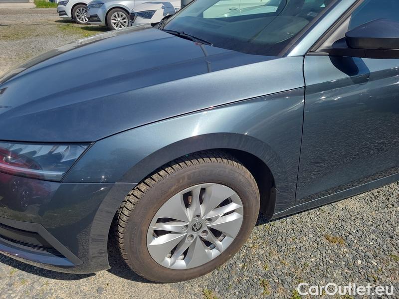  Skoda  Octavia  Combi (NX3)(2020) Oct.Combi 2.0TDI 85 Ambition #1