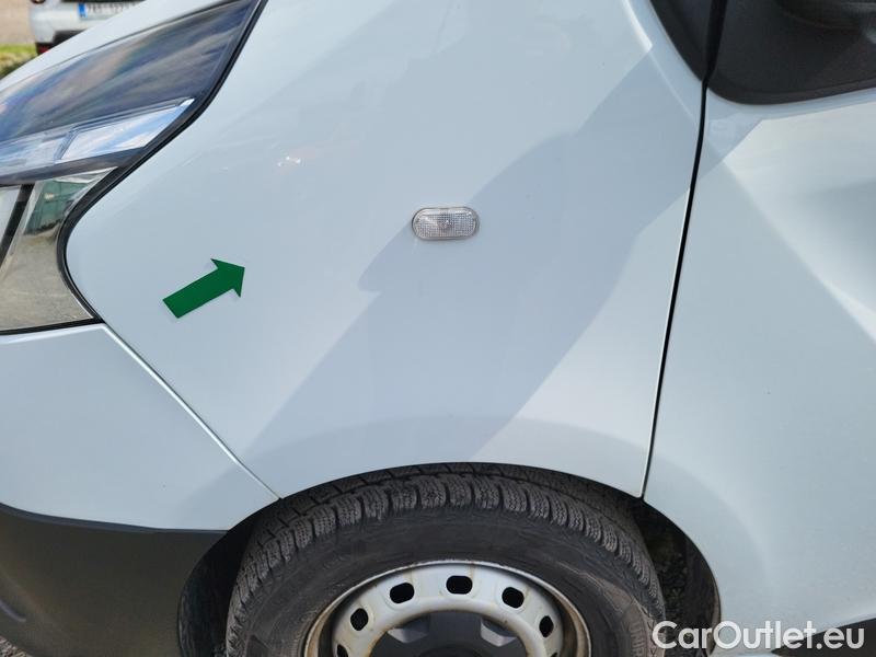  Renault  Trafic  LCV (2014) TraFur dCi 145k L2H1P2 COOL 4d #2