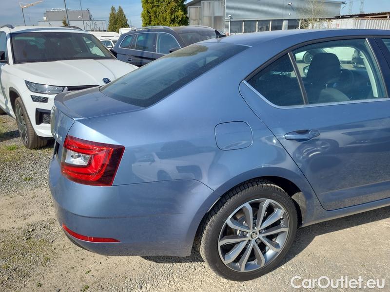  Skoda  Octavia  Lim.  (5E3)(03.2017->)  2.0TSI 140 Style AT #14