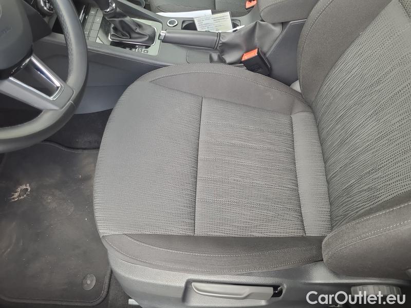  Skoda  Octavia  Combi  (5E5)(03.2017->) Octa.Com TDI 135 Style 4x4 AT #10
