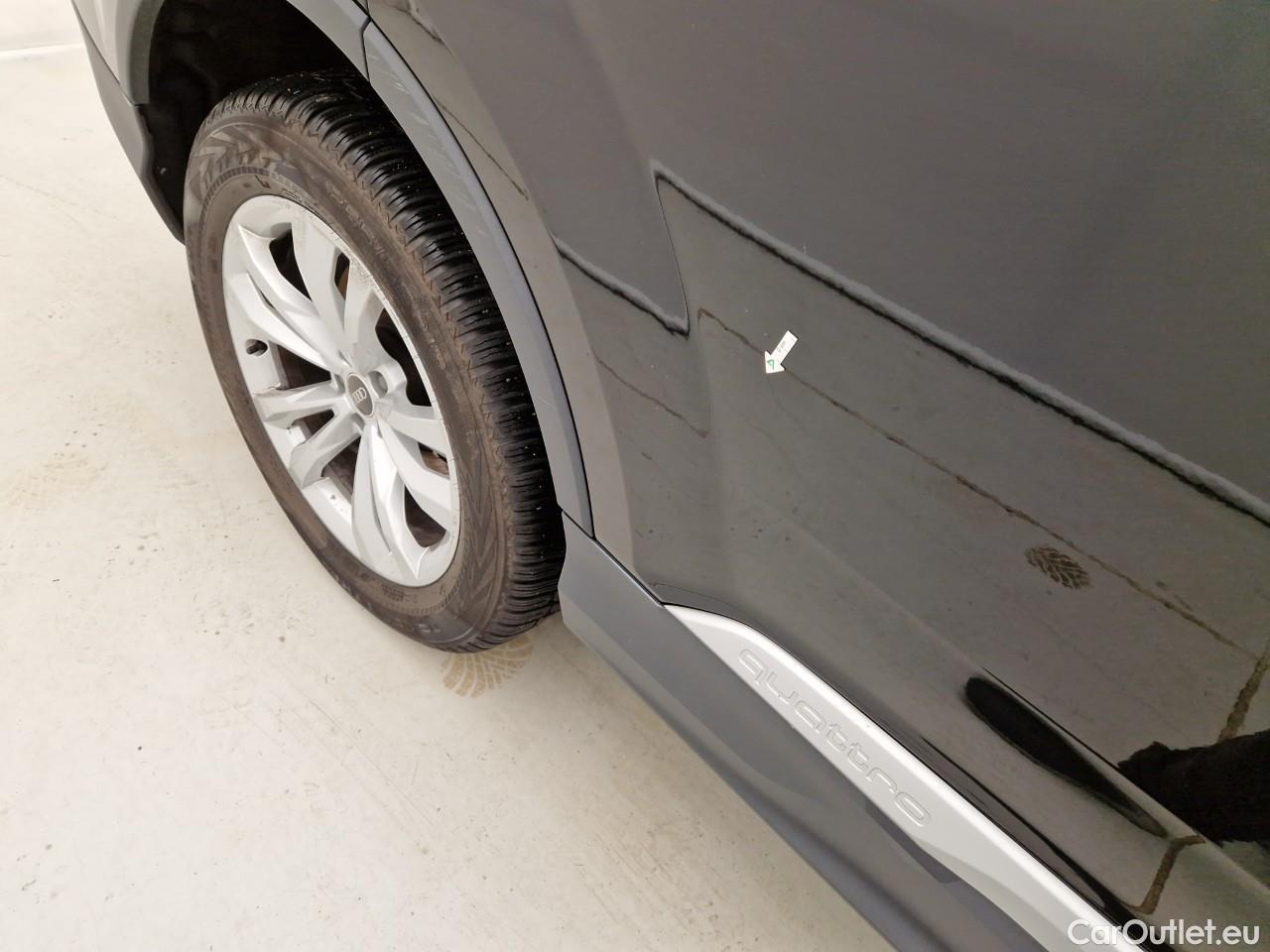  Audi  Q7  45 TDI quattro #33