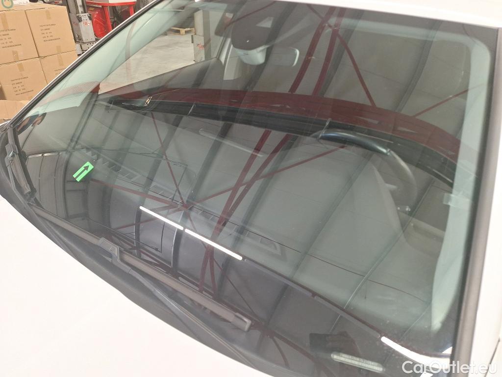  Skoda  Scala 1.0 TSI Ambition DSG #1