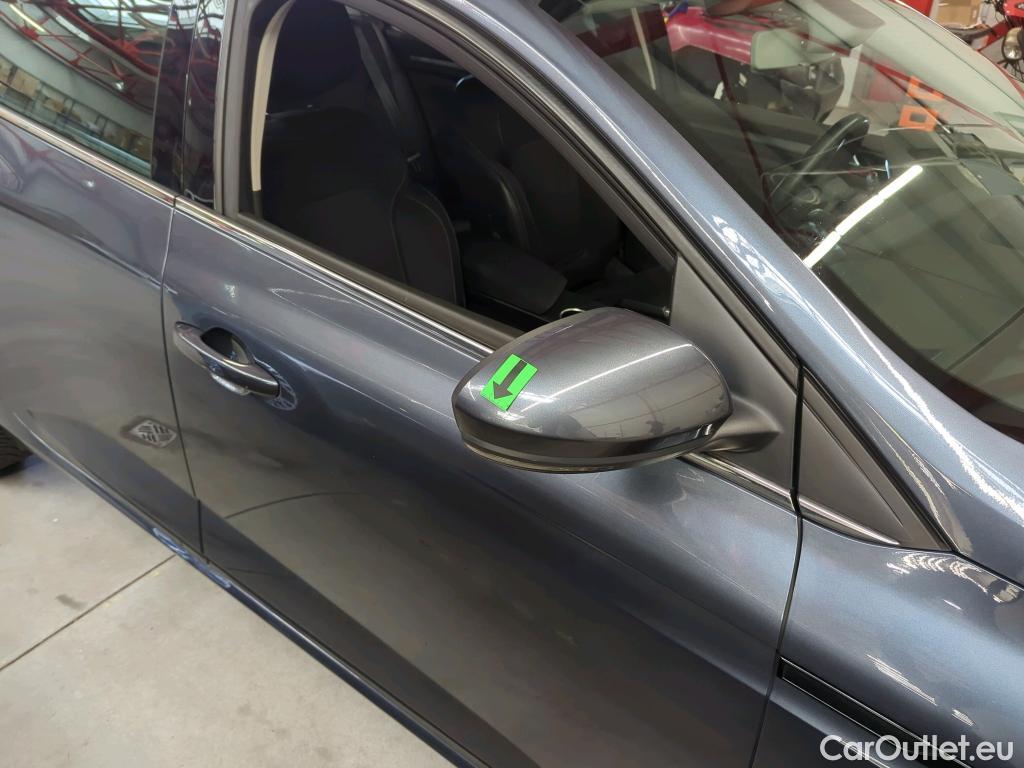  Renault  Megane 1.3 TCe 140CP Zen EDC #25