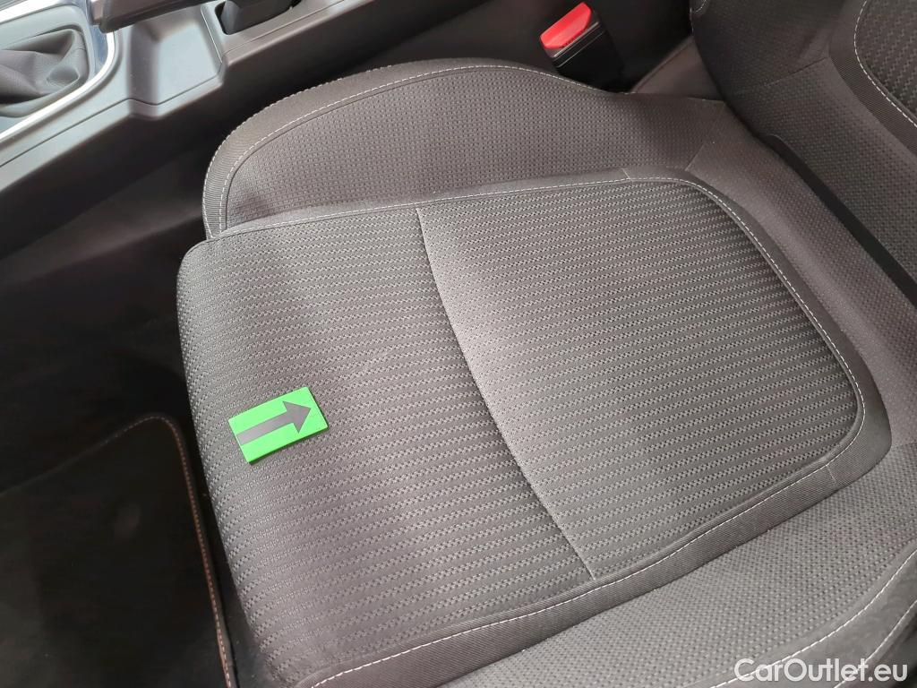  Renault  Megane 1.3 TCe 140CP Zen EDC #16