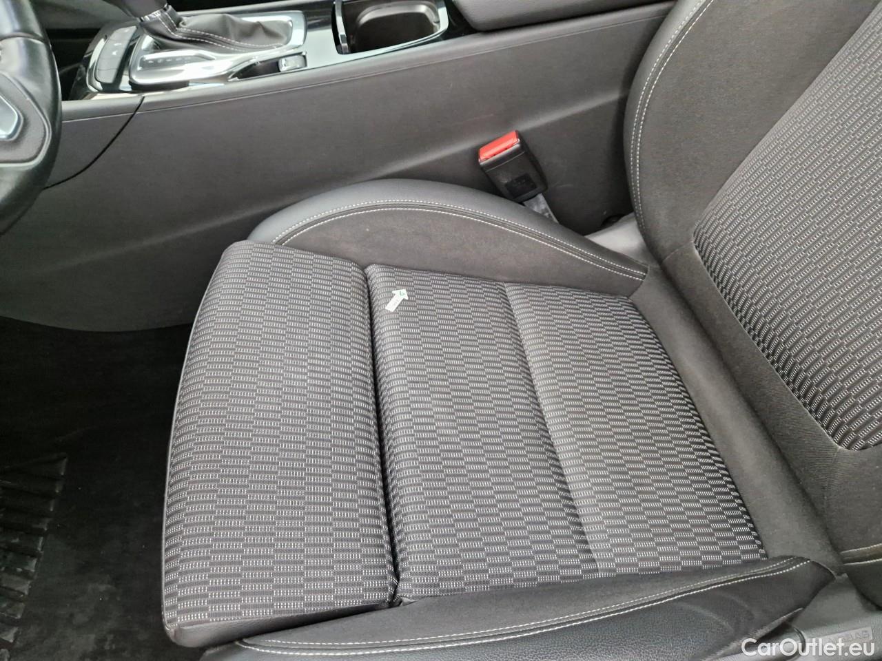  Opel  Insignia 2.0 Diesel 174CP Elegance Auto #33