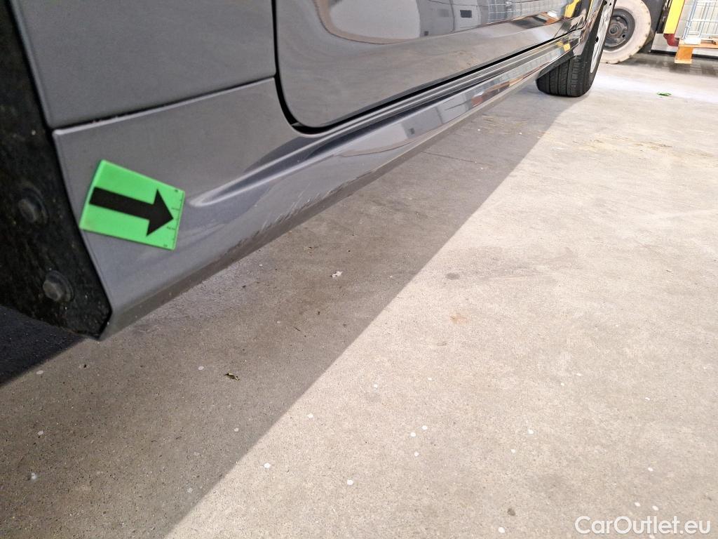  Toyota  Corolla 1.8 Hybrid Business HSD E-CVT #17