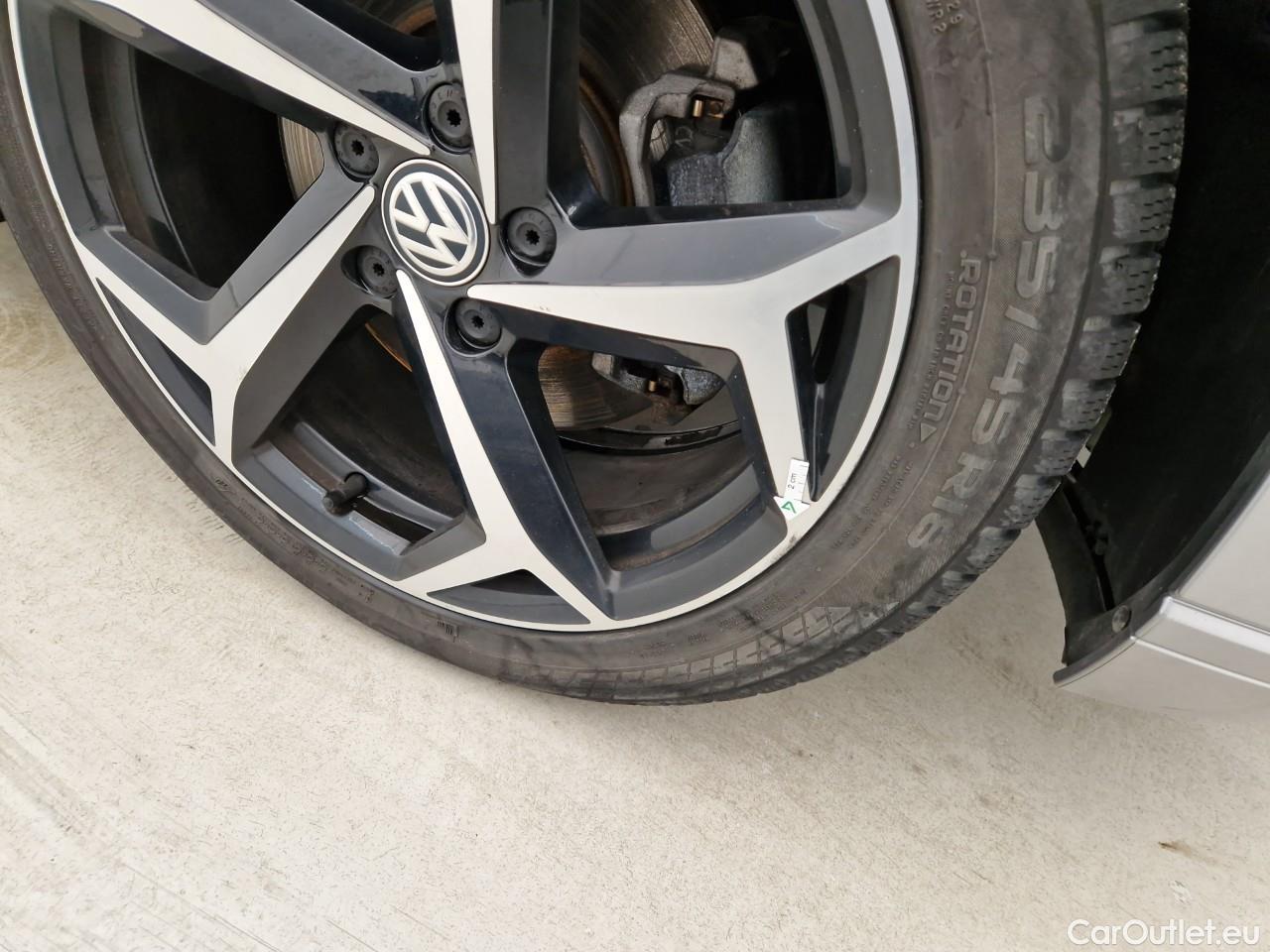  Volkswagen  Passat Comfortline 2.0 TDI DSG 150 CP #11