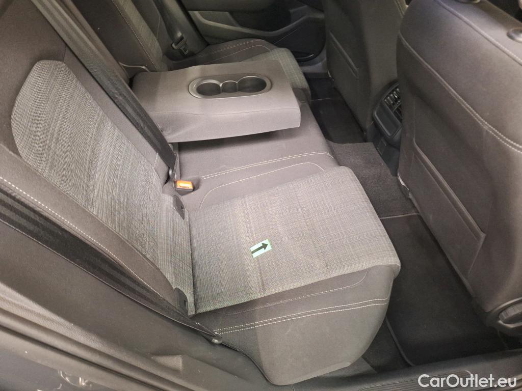  Volkswagen  Passat Comfortline 2.0 TDI 122CP DSG #11
