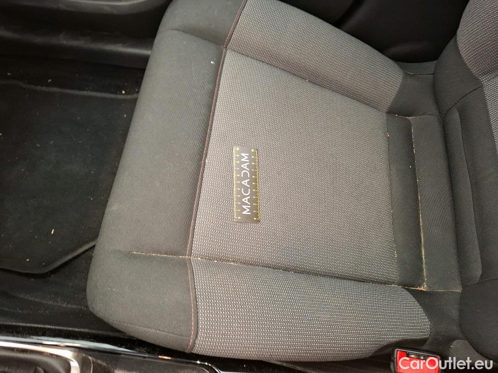  Citroen  C4 Cactus  Feel Business 1.5 BlueHDi 100CV BVM6 E6dT #35