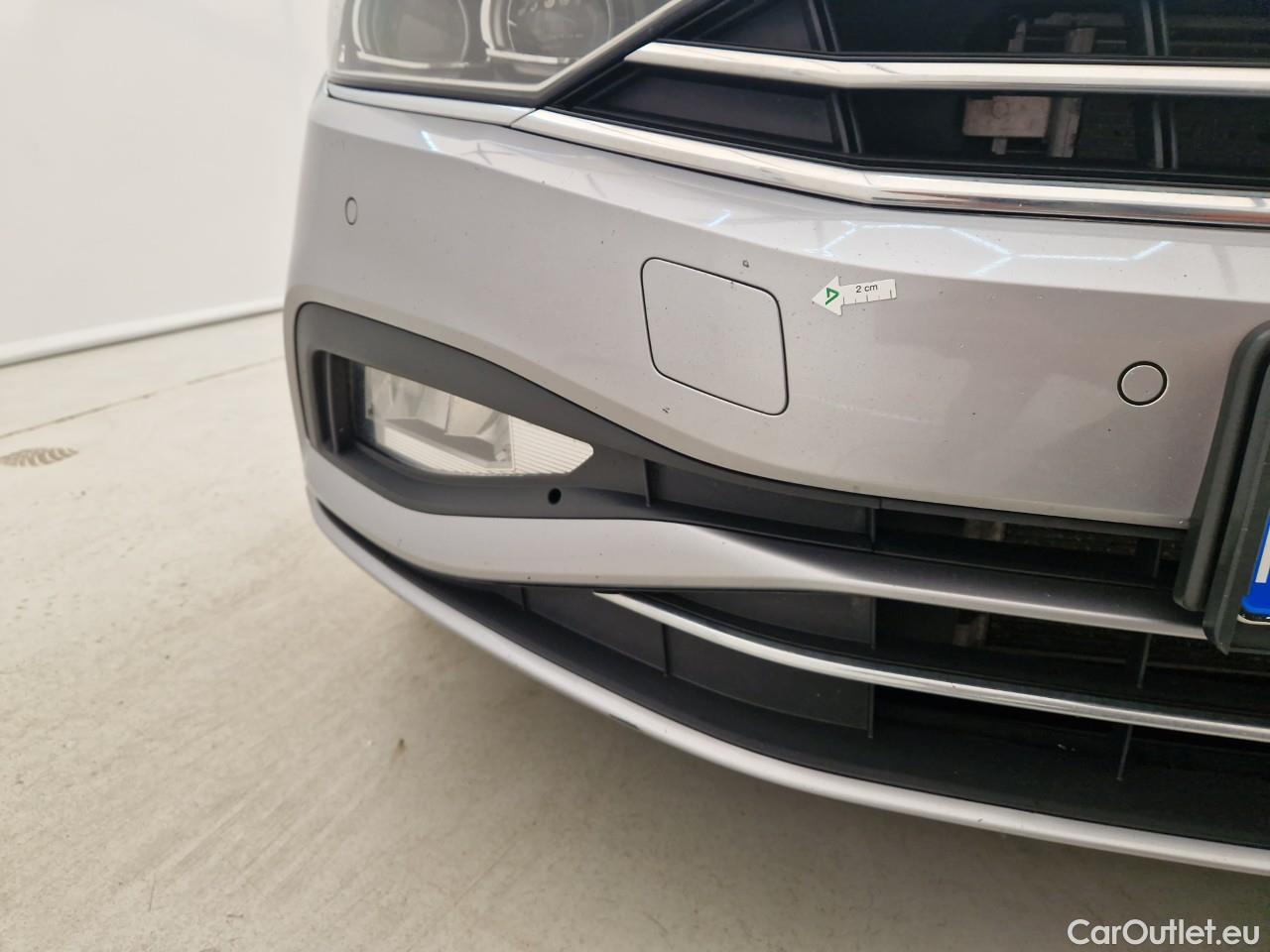  Volkswagen  Passat Comfortline 2.0 TDI DSG 150 CP #6