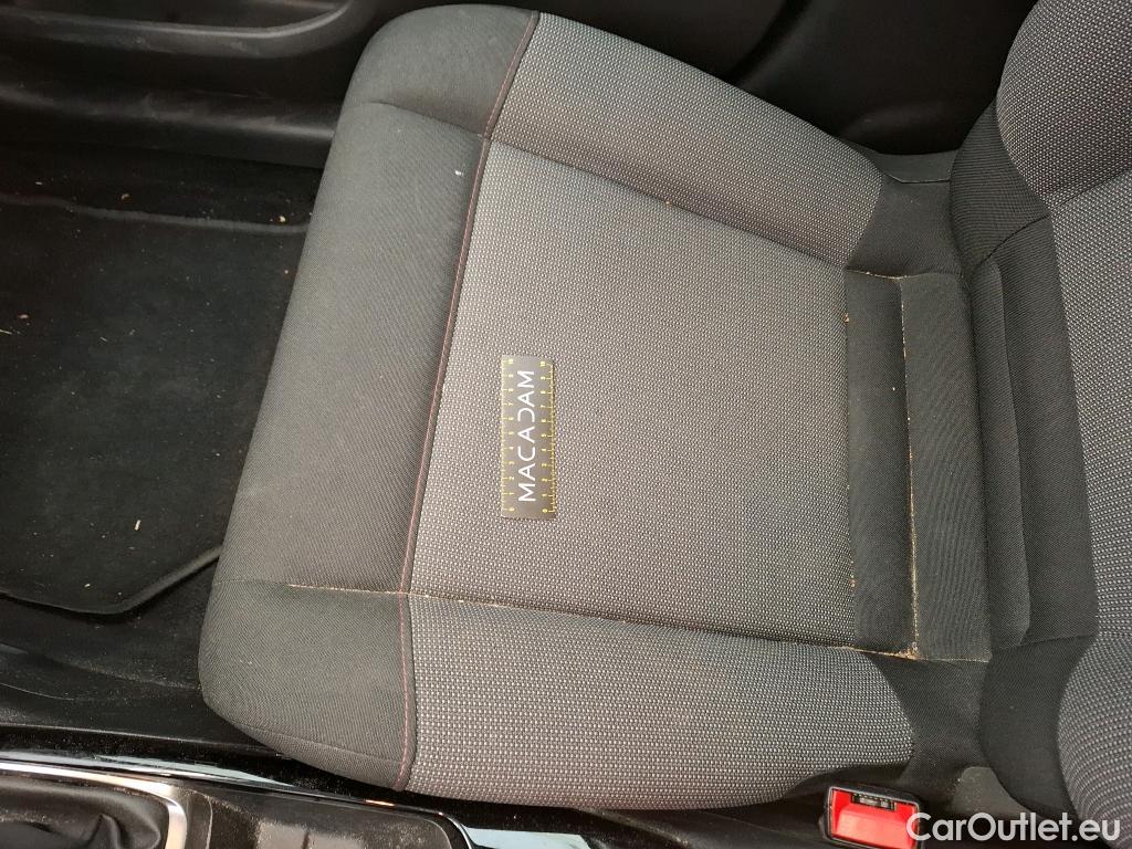  Citroen  C4 Cactus  Feel Business 1.5 BlueHDi 100CV BVM6 E6dT #34