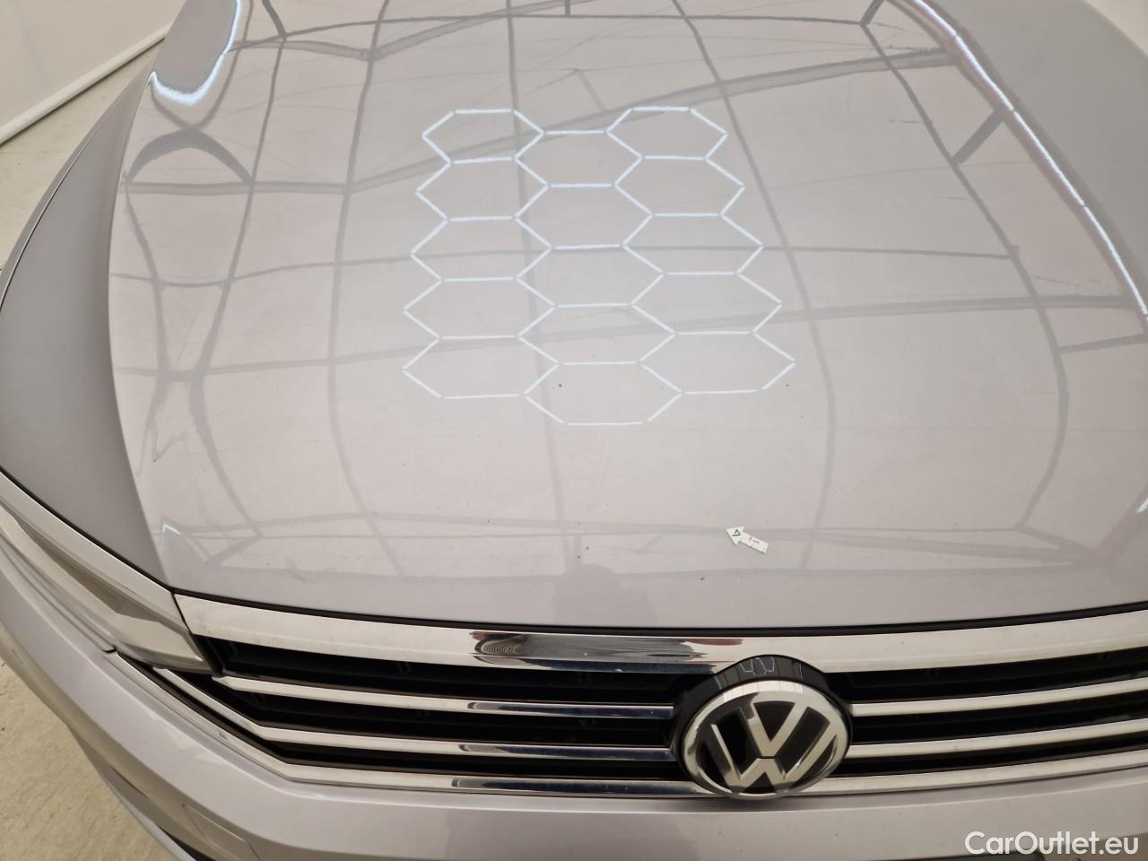  Volkswagen  Passat Comfortline 2.0 TDI DSG 150 CP #7