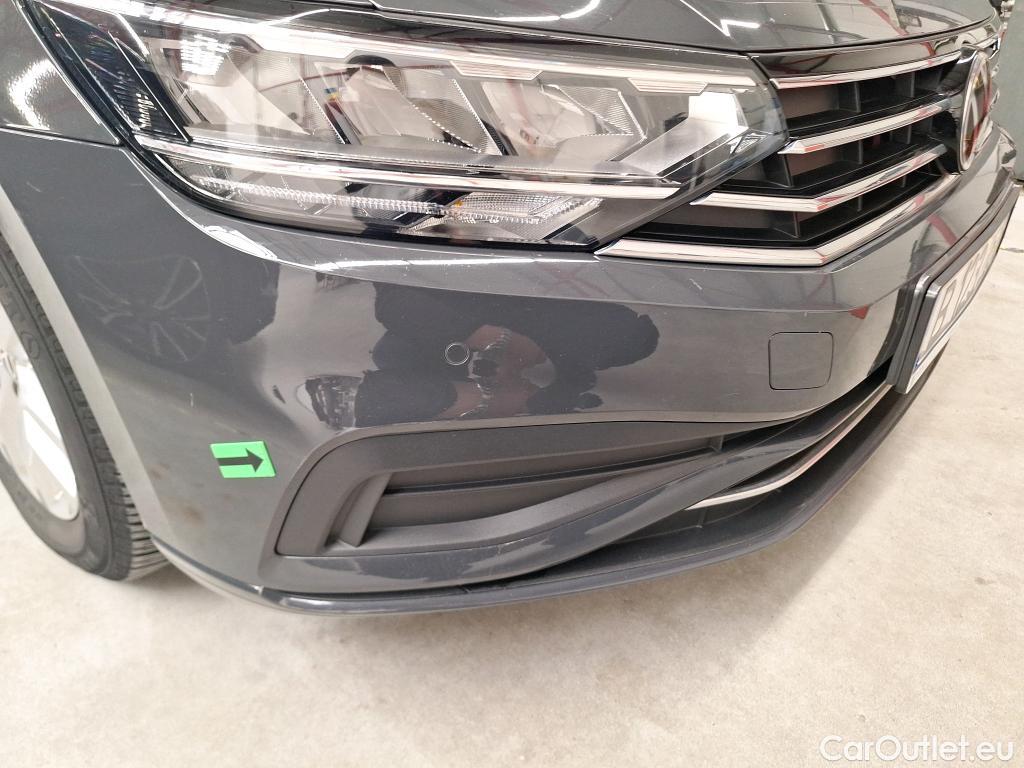  Volkswagen  Passat Comfortline 2.0 TDI 122CP DSG #5