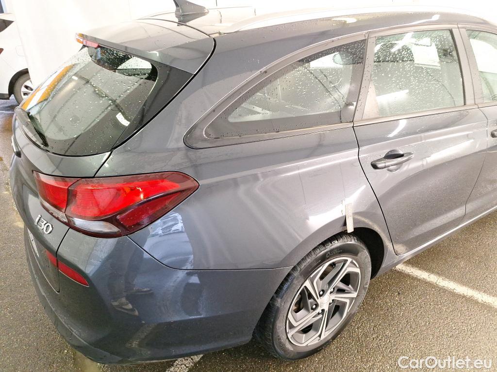  Hyundai  i30  cw Business 1.6 CRDi 115CV BVM6 E6d #34