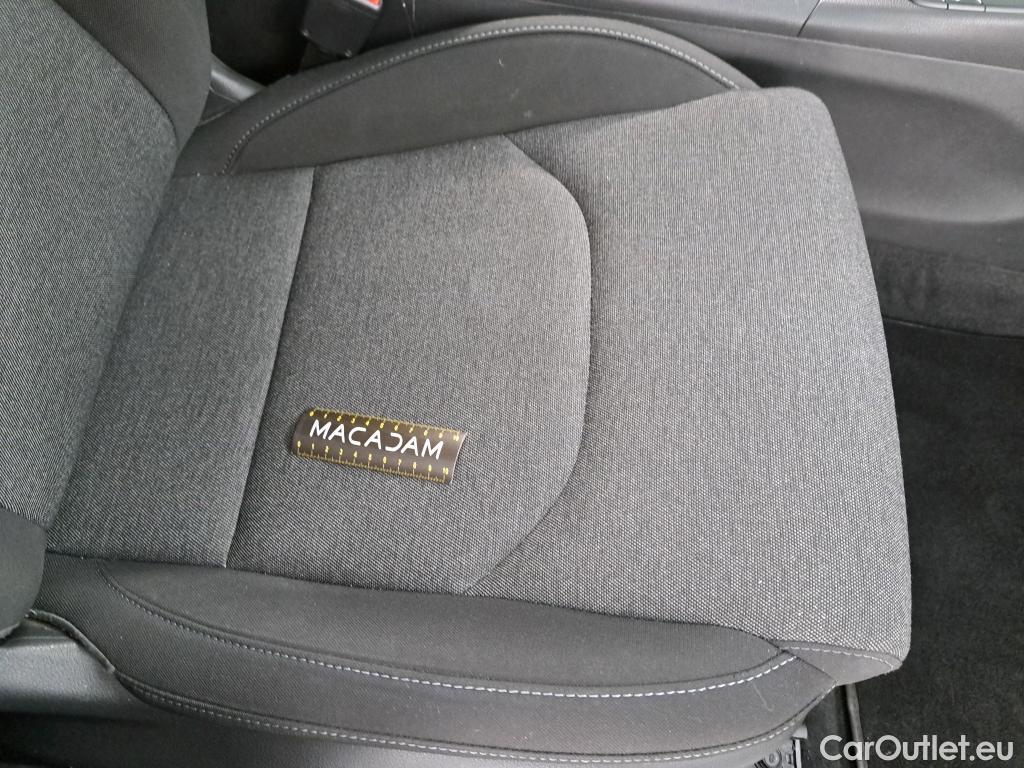  Hyundai  i30  Business 1.6 CRDi 115CV BVM6 E6d #13