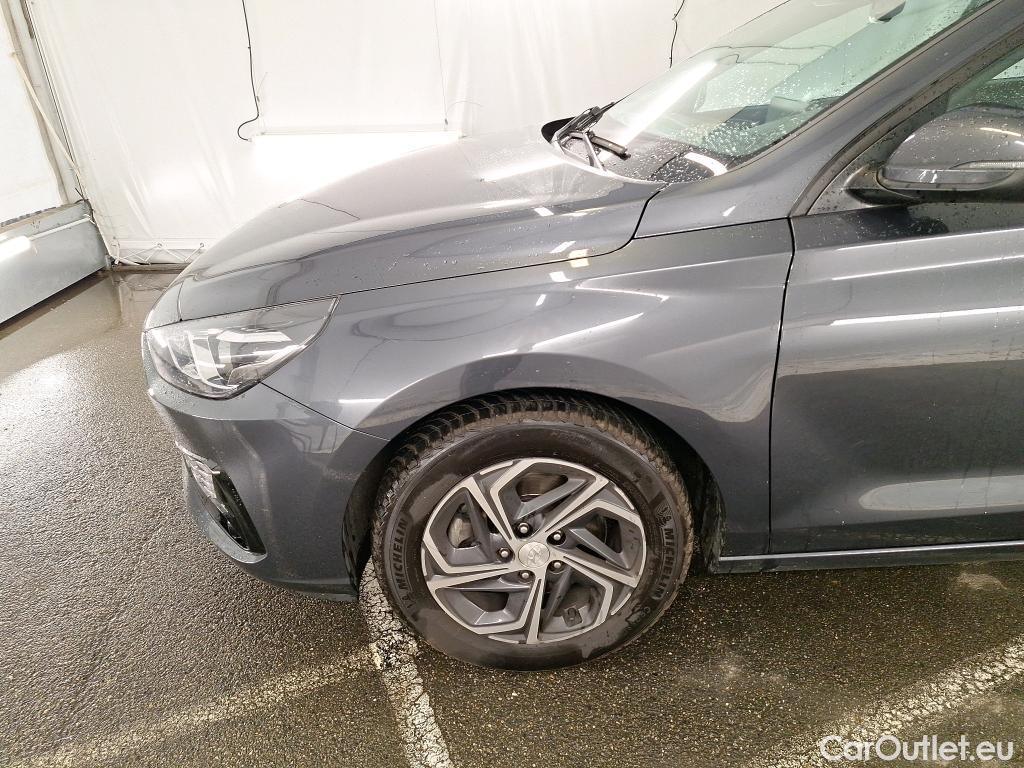  Hyundai  i30  cw Business 1.6 CRDi 115CV BVM6 E6d #31
