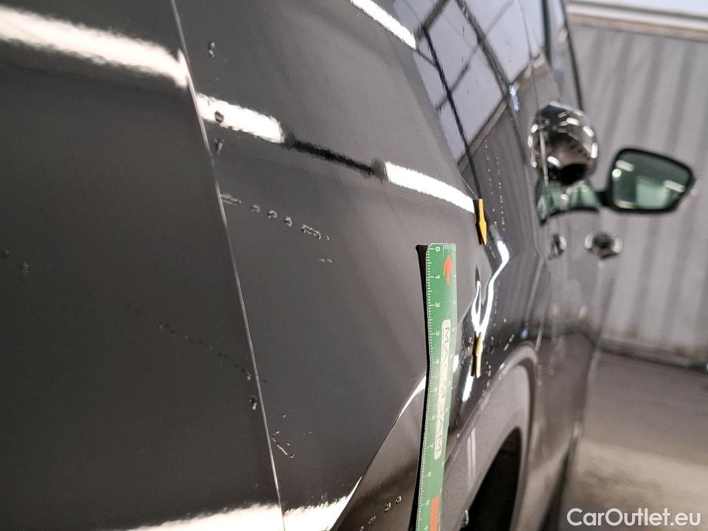  Ford  Kuga FORD  / 2019 / 5P / SUV 2.5 Dur 225 hybrid PHEV Pshift Titanium #8