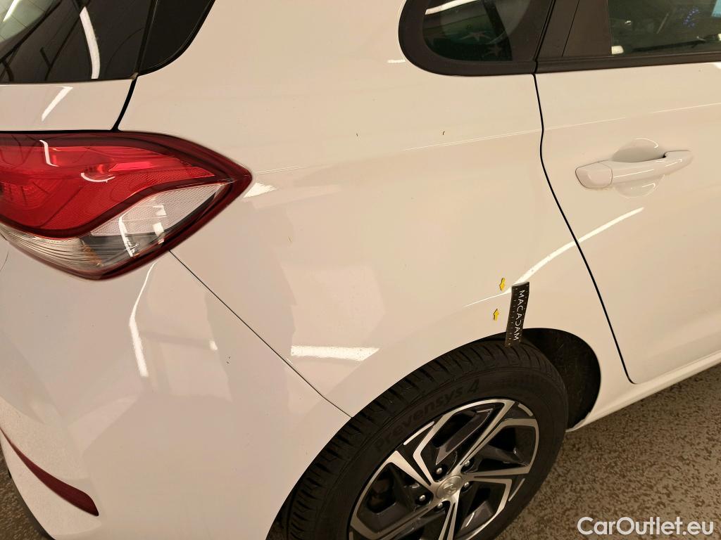  Hyundai  i30  Business 1.6 CRDi 115CV BVM6 E6d #10