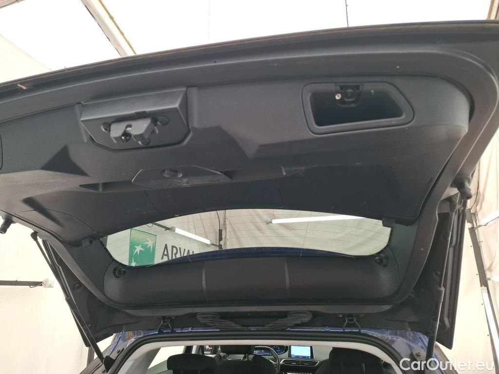  Peugeot  3008  Active Business 1.5 HDi 130CV BVM6 E6d #1