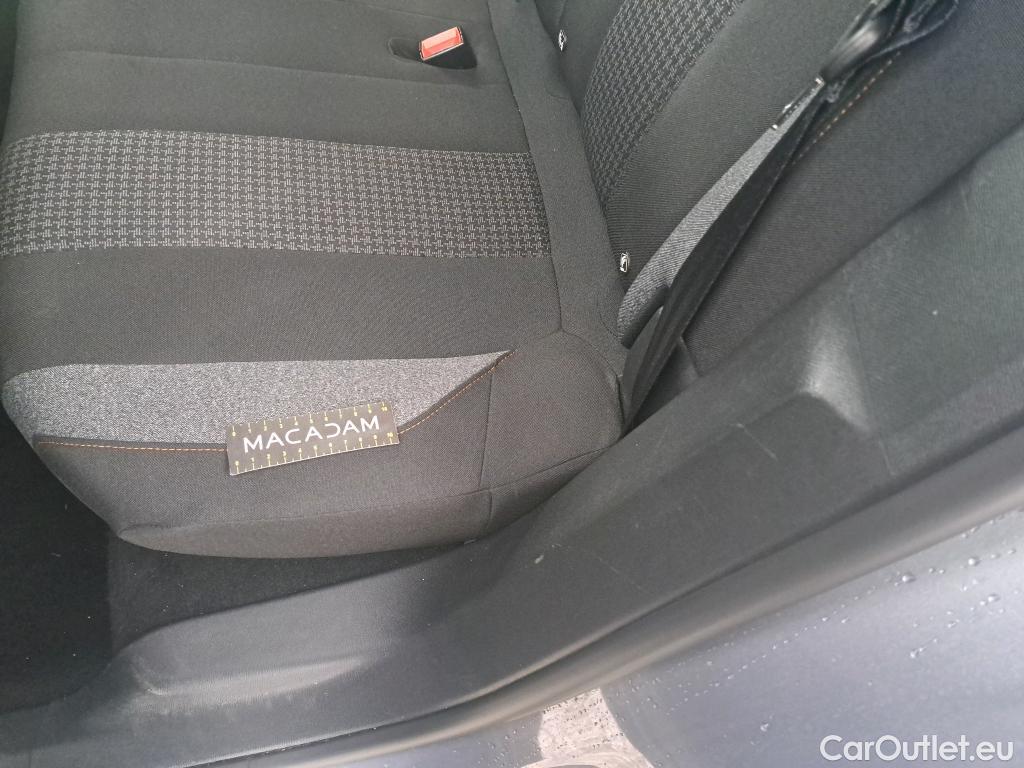  Peugeot  3008  Active Pack 1.5 HDi 130CV BVA8 E6d #5