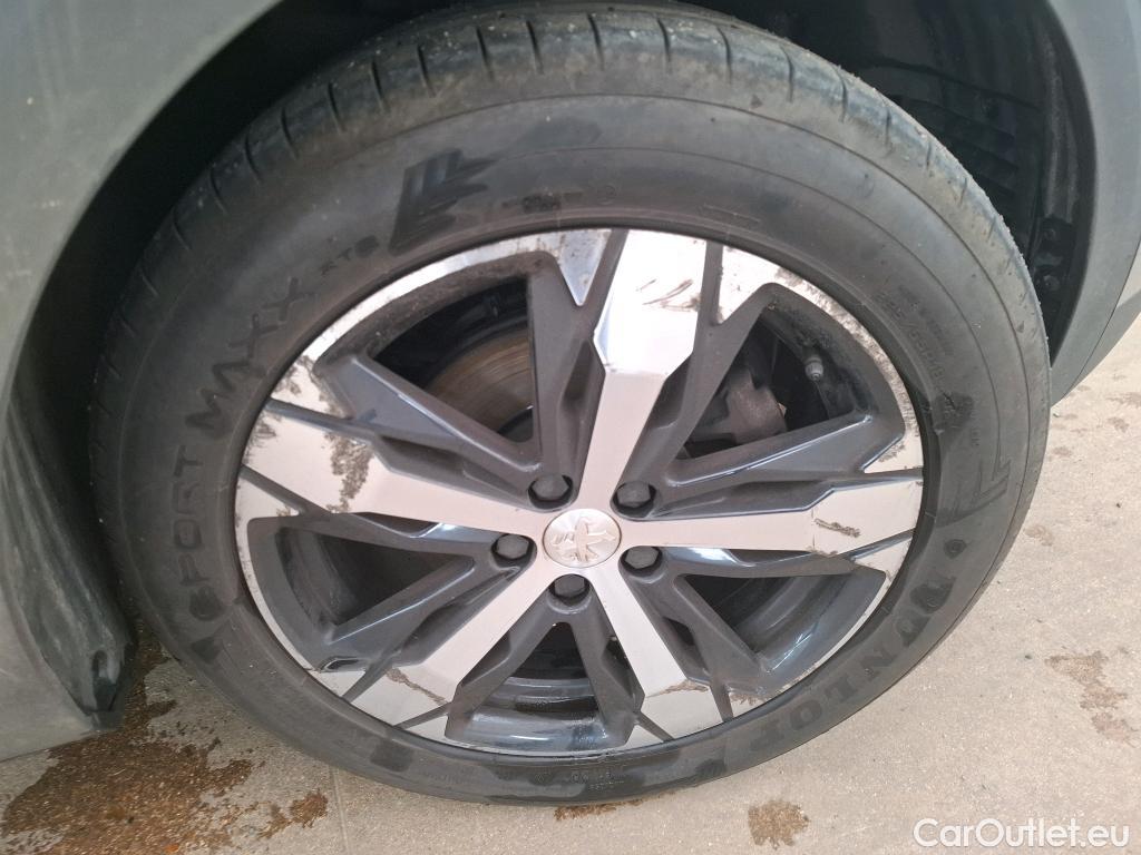  Peugeot  5008  Road Trip 1.5 HDi 130CV BVA8 7 Sieges E6d #31