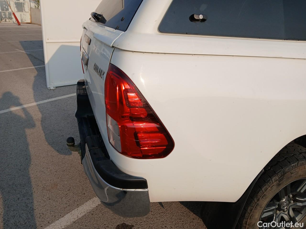  Land Rover  Discovery TOYOTA Hilux / 2020 / 4P / pickup 2.8 D-4D 150kW (204CV) Cabina Doble VX #19