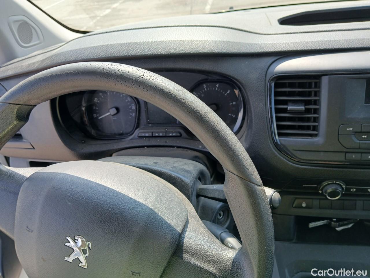  Peugeot  Expert  Combi Standard 1.5 HDI 120CV E6d #3