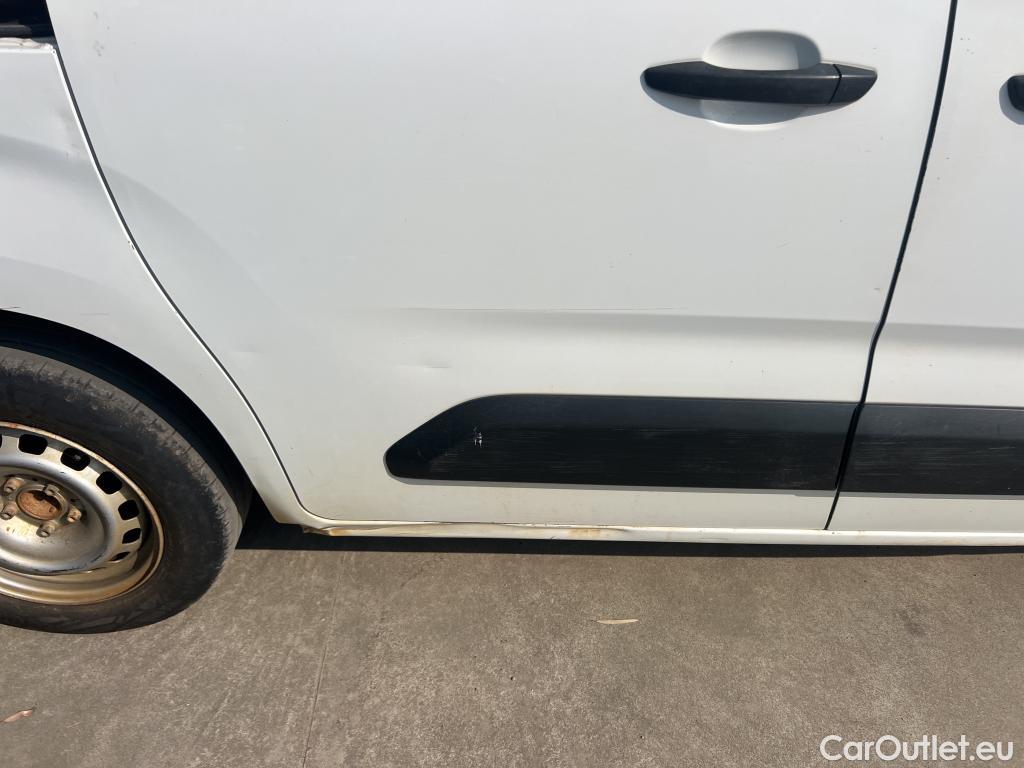 Citroen  Berlingo  Furgón Control M 1.5 100CV #30