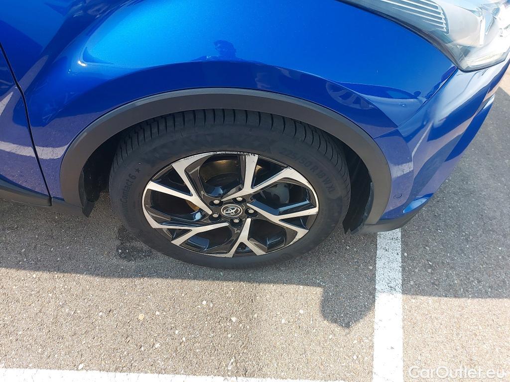  Toyota  C-HR TOYOTA  / 2016 / 5P / todoterreno 1.8 125H Advance #10