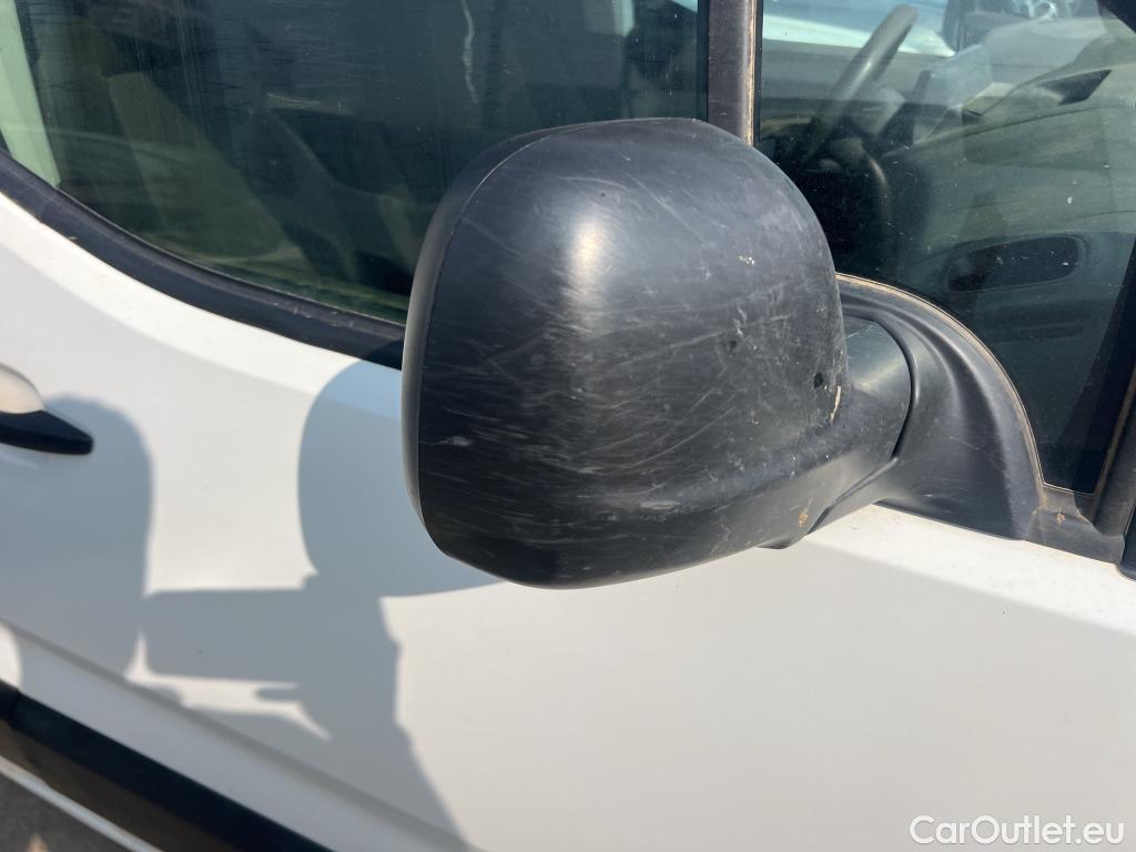  Citroen  Berlingo  Furgón Control M 1.5 100CV #54