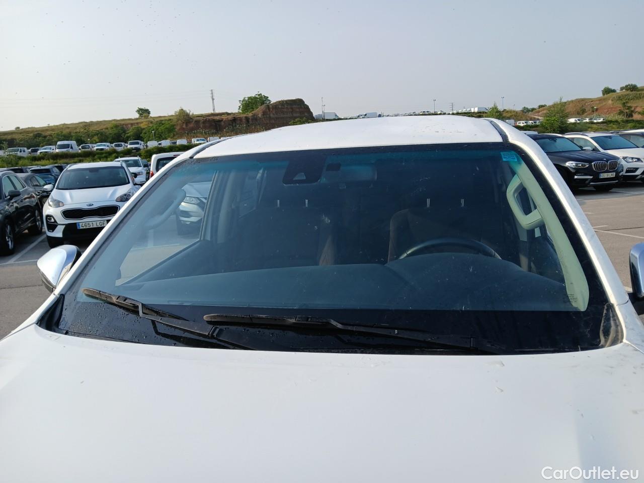  Land Rover  Discovery TOYOTA Hilux / 2020 / 4P / pickup 2.8 D-4D 150kW (204CV) Cabina Doble VX #25