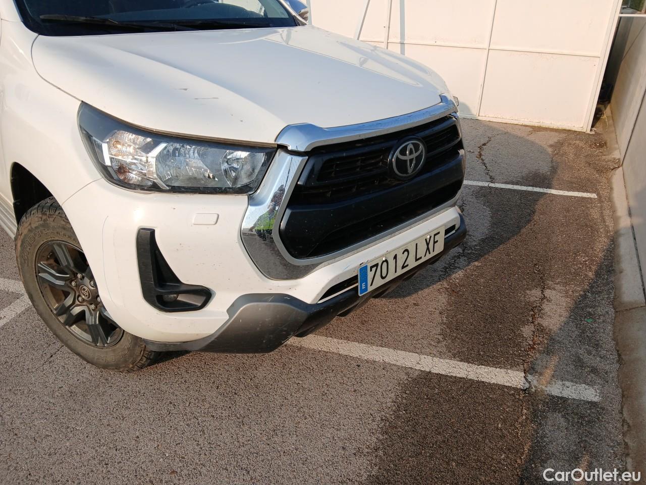  Land Rover  Discovery TOYOTA Hilux / 2020 / 4P / pickup 2.8 D-4D 150kW (204CV) Cabina Doble VX #5