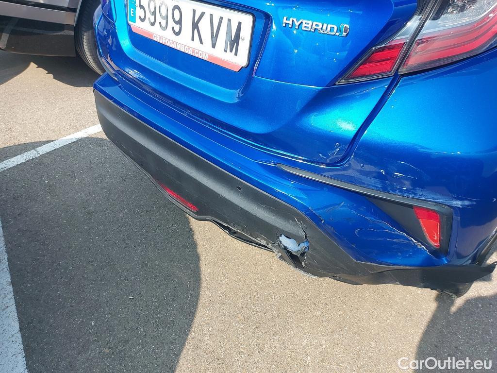  Toyota  C-HR TOYOTA  / 2016 / 5P / todoterreno 1.8 125H Advance #1