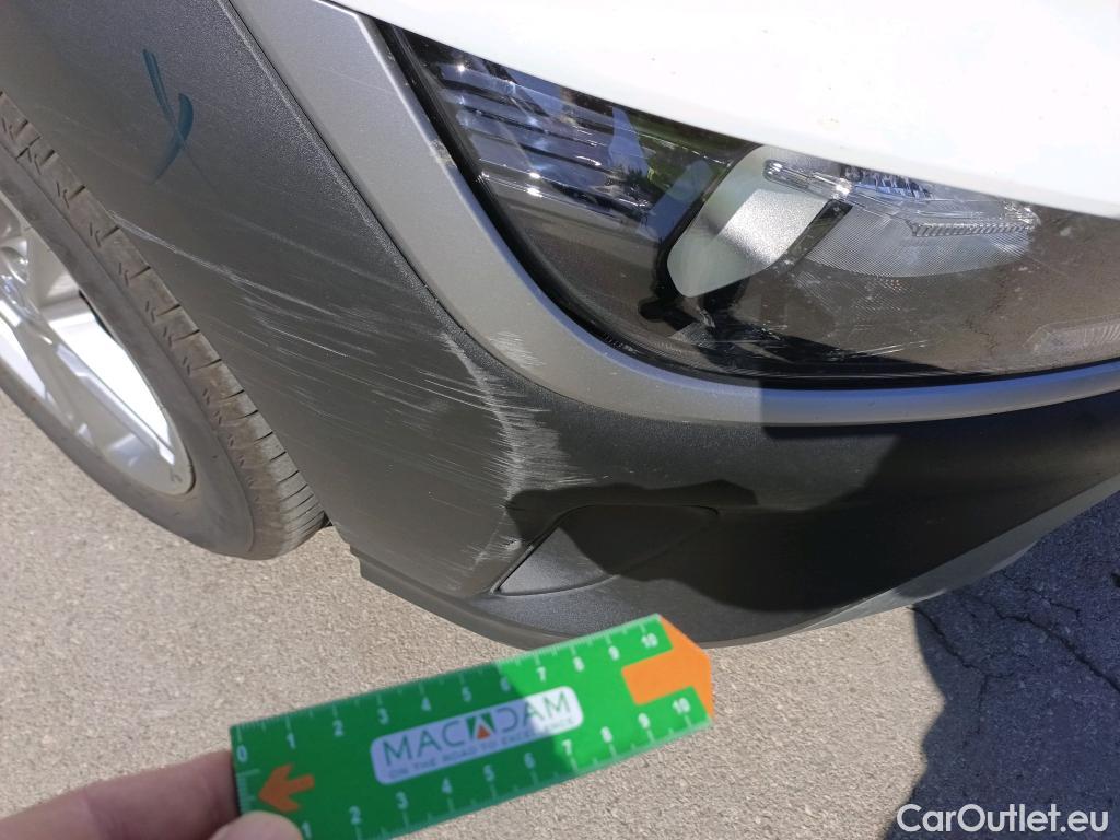  Land Rover  Discovery HYUNDAI Kona / 2020 / 5P / todoterreno 1.0 TGDI 48V Maxx 4X2 #4